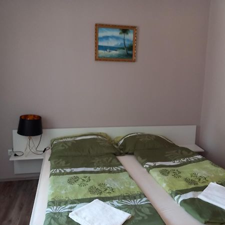 Hanna Apartman Apartment Balatonlelle Luaran gambar