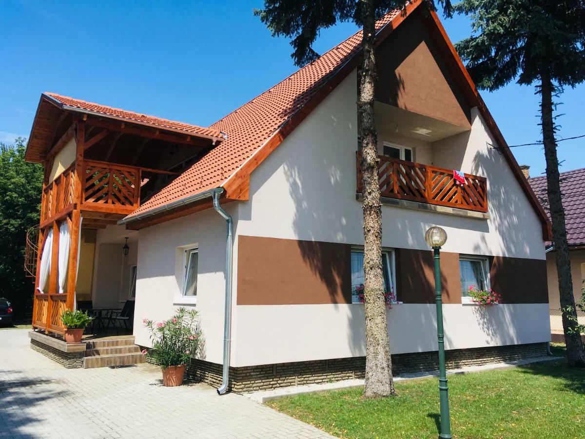 Hanna Apartman Apartment Balatonlelle Luaran gambar